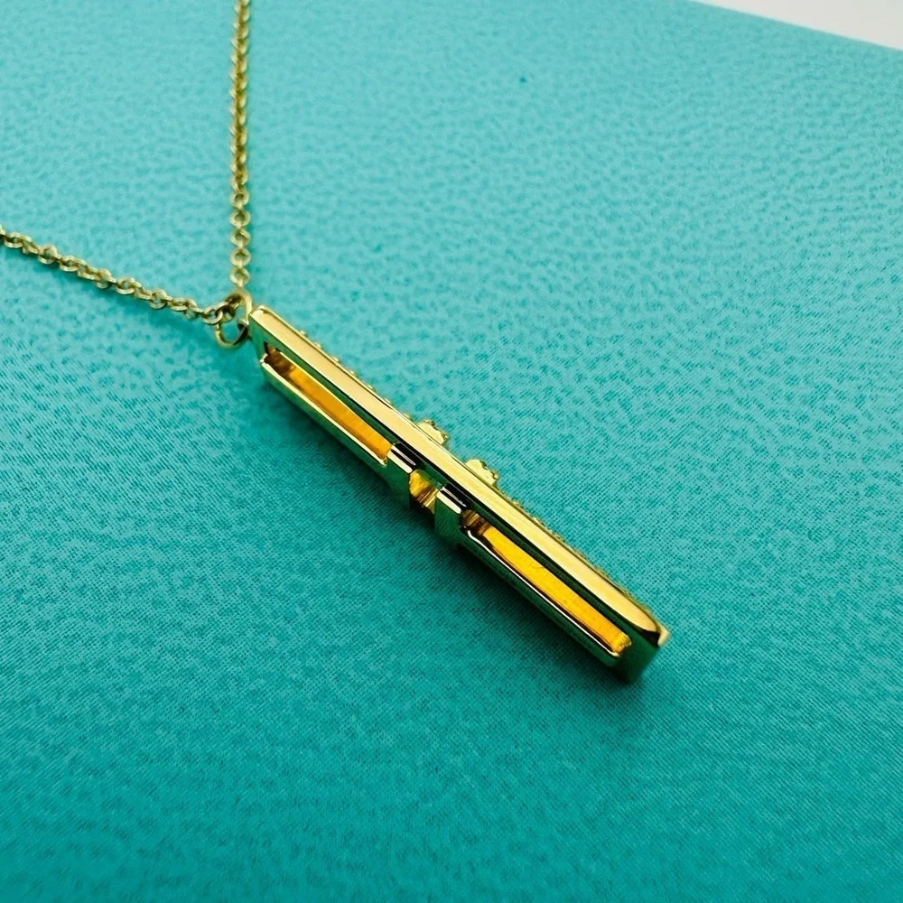 Tiffany & Co. 18K Yellow Gold Diamonds Vertical Bar Pendant Necklace 16”-18”